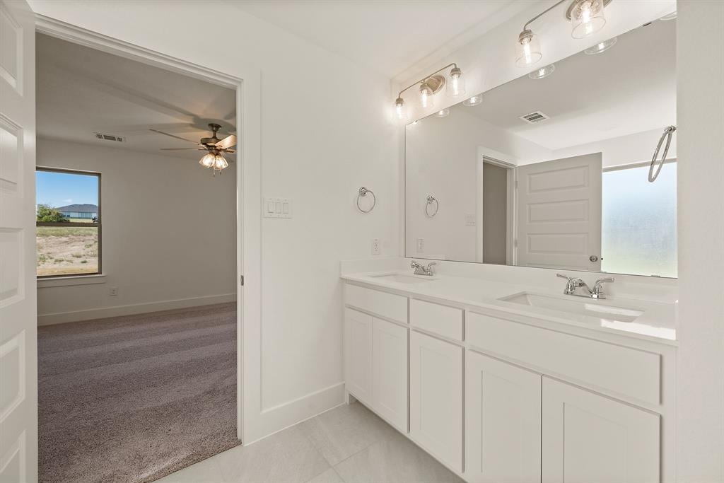 1021 Gatlin Circle Springtown, TX 76082 - Photo 22 of 30