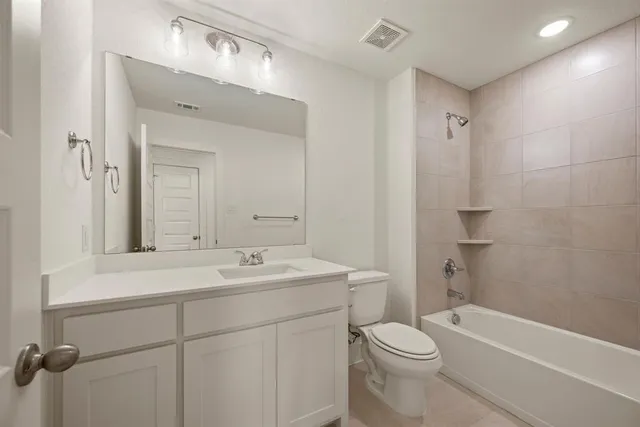 $375,000 | 1021 Gatlin Circle, Springtown, TX 76082