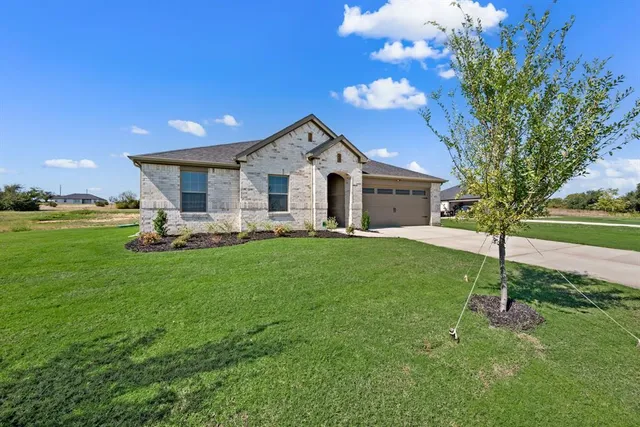 $375,000 | 1021 Gatlin Circle, Springtown, TX 76082