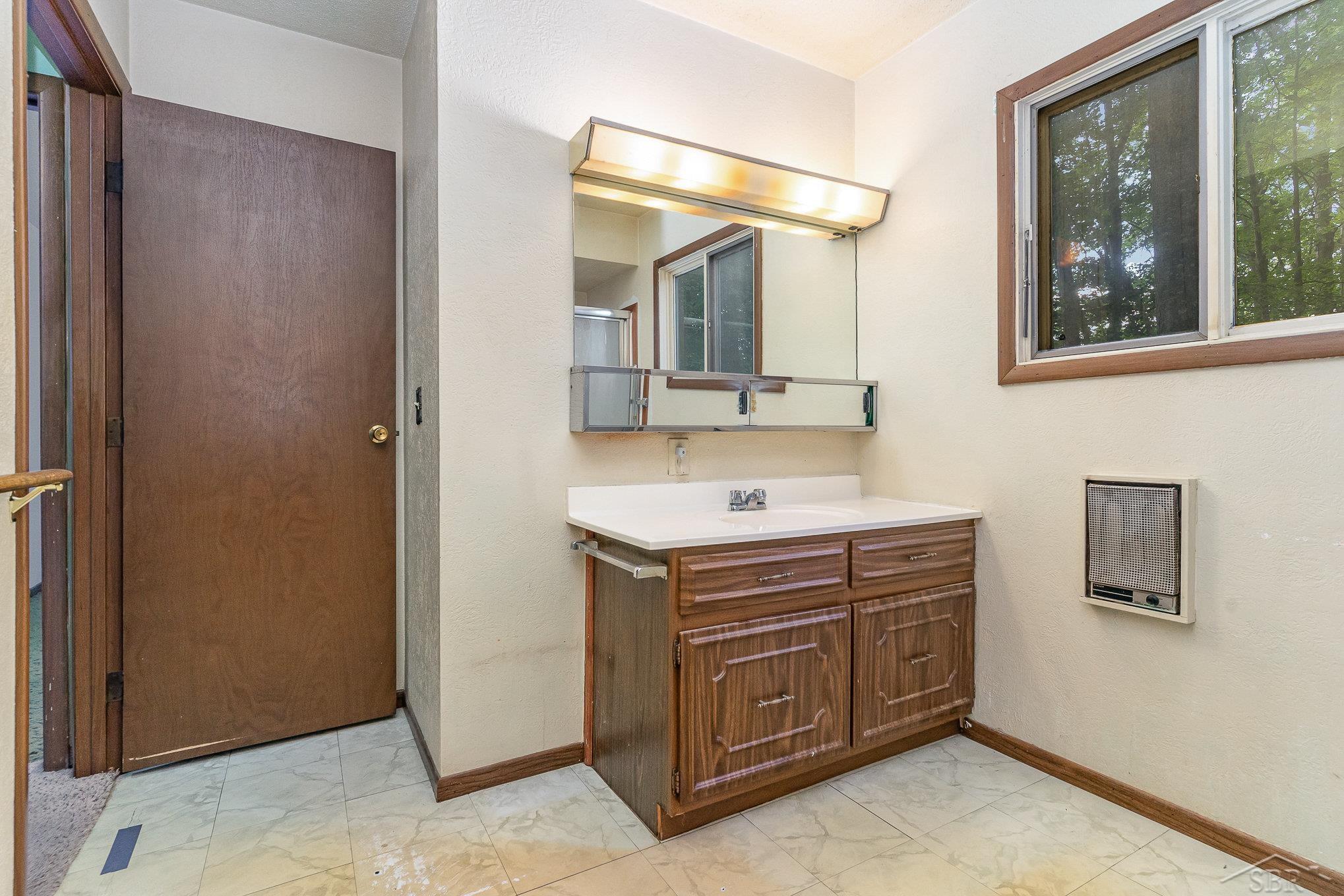 3788 Cedar Road Harrison, MI 48625 - Photo 13 of 20 50151962-5d243b57-b4b4-4f2a-a57e-bafba587a97b.JPG