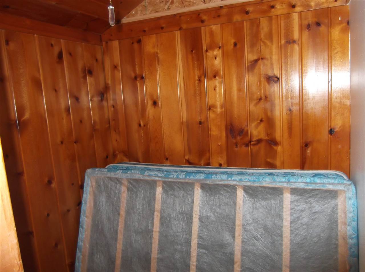 2381 East County Line Road Hale, MI 48739 - Photo 9 of 10 1798917-8.JPG