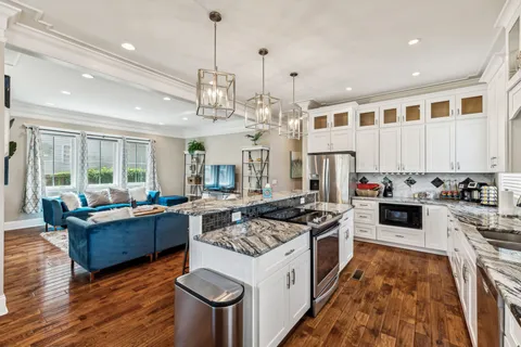 $1,239,000 | 1823 3rd Avenue North, Nashville, TN 37208