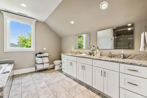 $1,239,000 | 1823 3rd Avenue North, Nashville, TN 37208