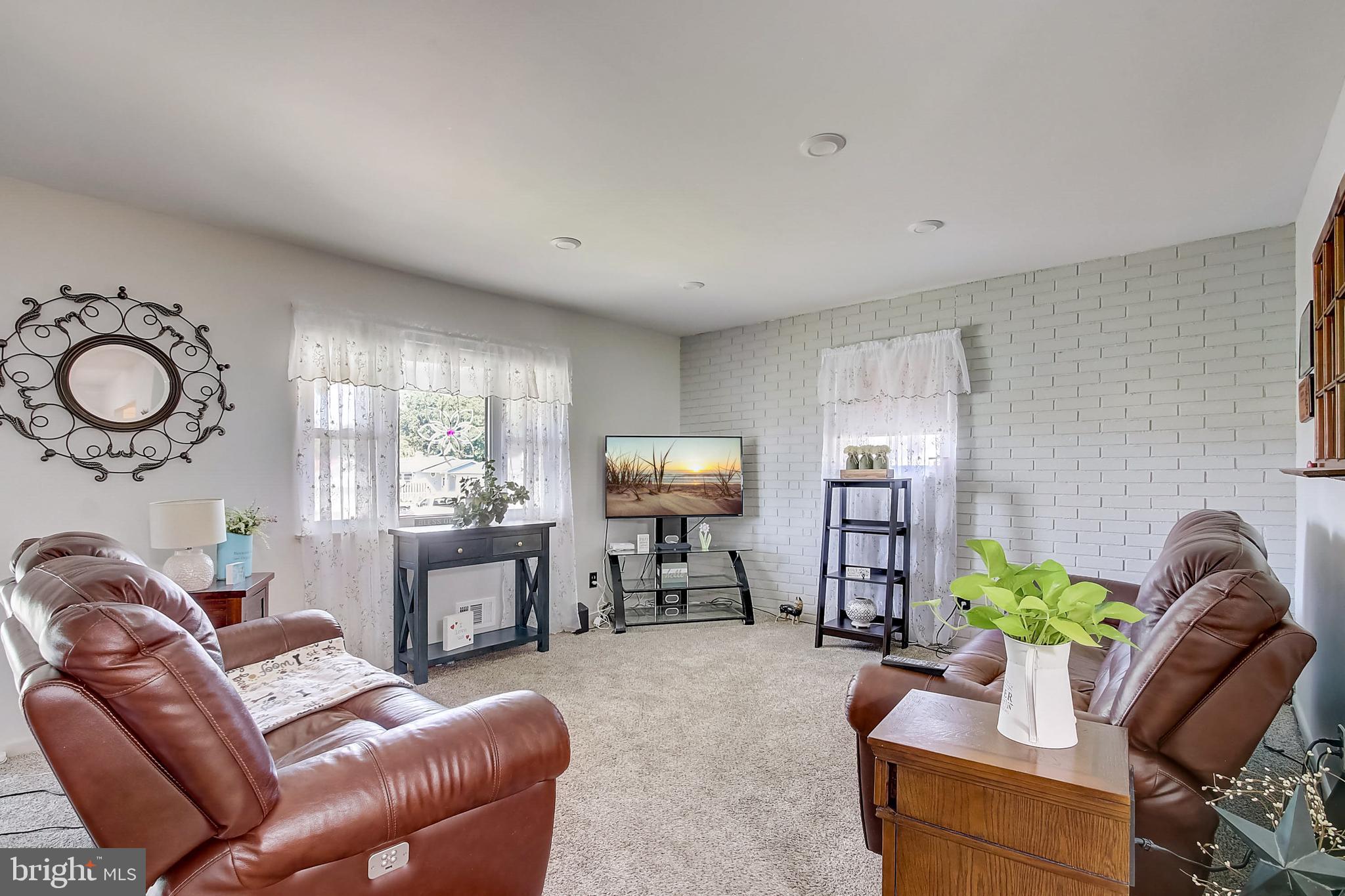 505 Carrollwood Road Middle River, MD 21220 - Photo 4 of 29