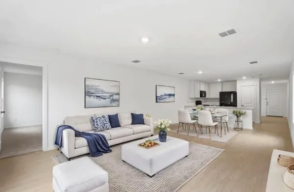 $1,725 | 1029 Calley Pear Trail, Princeton, TX 75407