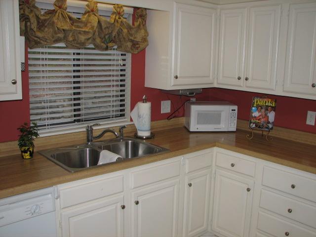 2411 Post Oak Road Salem, VA 24153 - Photo 4 of 29 kitchen