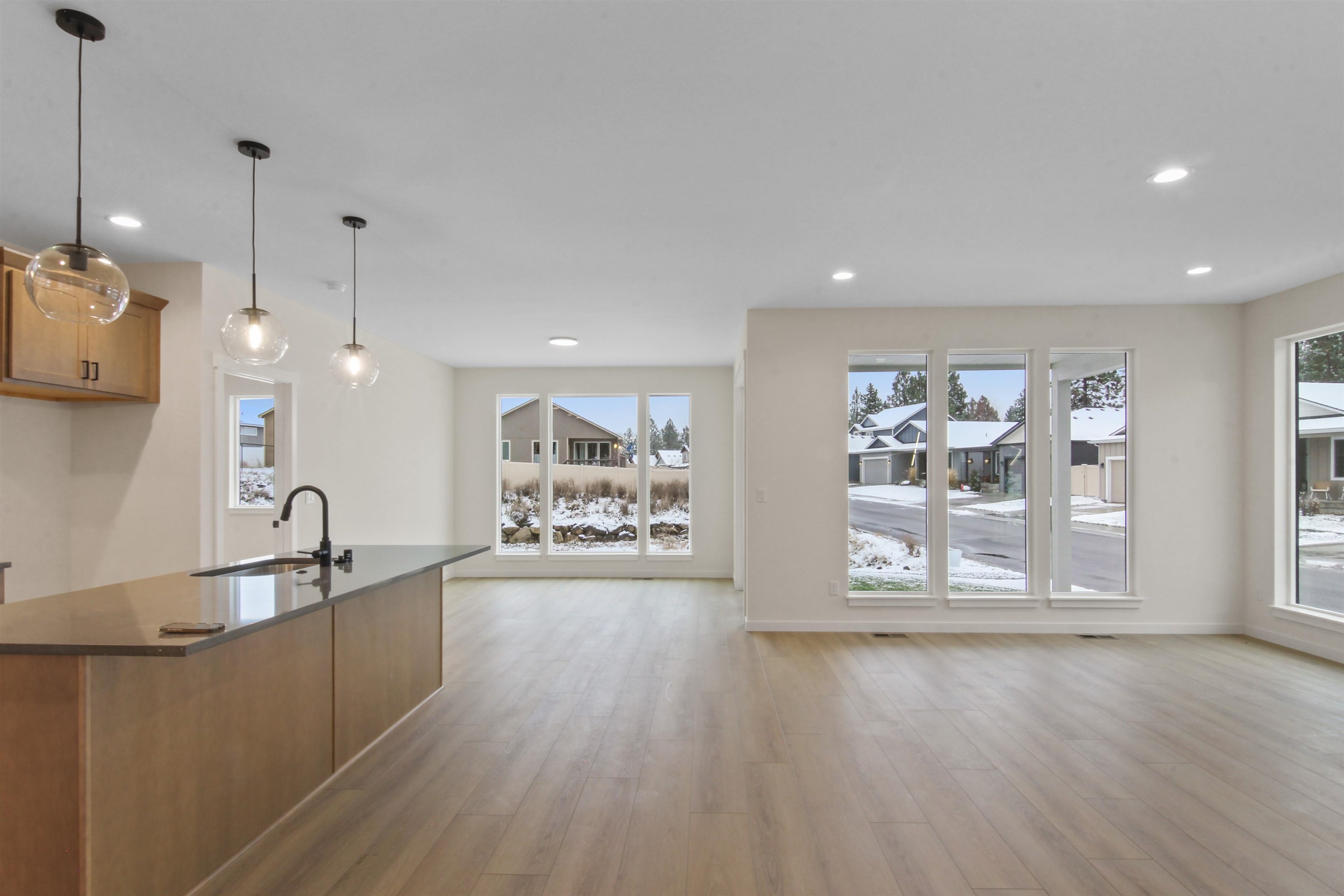 3339 South Morrill Lane Spokane, WA 99223 - Photo 8 of 33