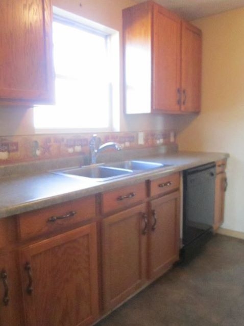 6910 West Wilson Road Perrinton, MI 48871 - Photo 8 of 21 1797059-7.JPG