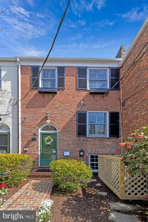 $2,149,000 | 816 South Pitt Street, Alexandria, VA 22314