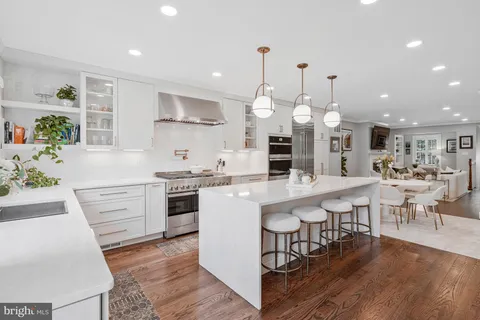 $2,149,000 | 816 South Pitt Street, Alexandria, VA 22314