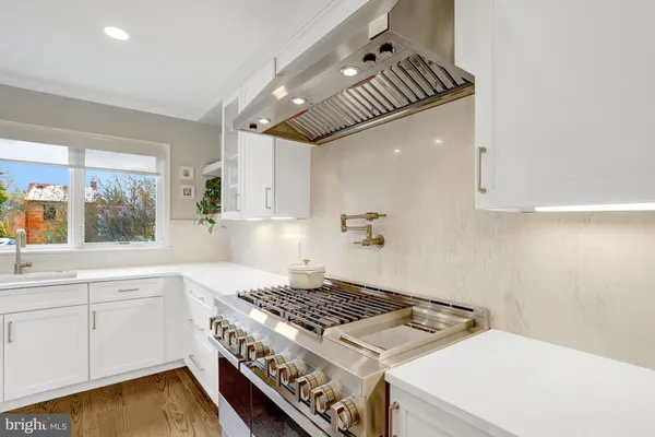 $2,149,000 | 816 South Pitt Street, Alexandria, VA 22314