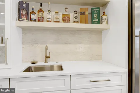 $2,149,000 | 816 South Pitt Street, Alexandria, VA 22314