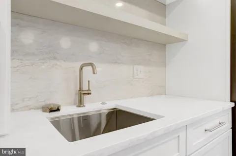 $2,149,000 | 816 South Pitt Street, Alexandria, VA 22314