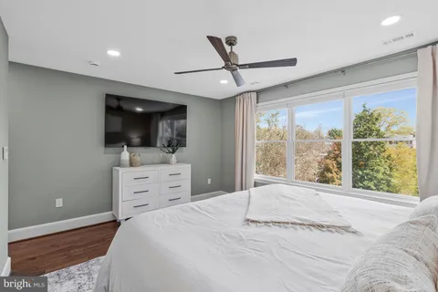 $2,149,000 | 816 South Pitt Street, Alexandria, VA 22314