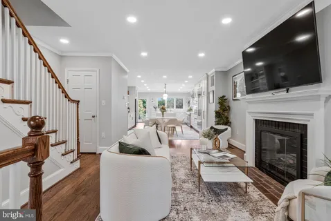 $2,149,000 | 816 South Pitt Street, Alexandria, VA 22314