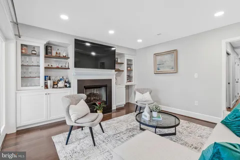 $2,149,000 | 816 South Pitt Street, Alexandria, VA 22314