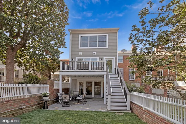 $2,149,000 | 816 South Pitt Street, Alexandria, VA 22314