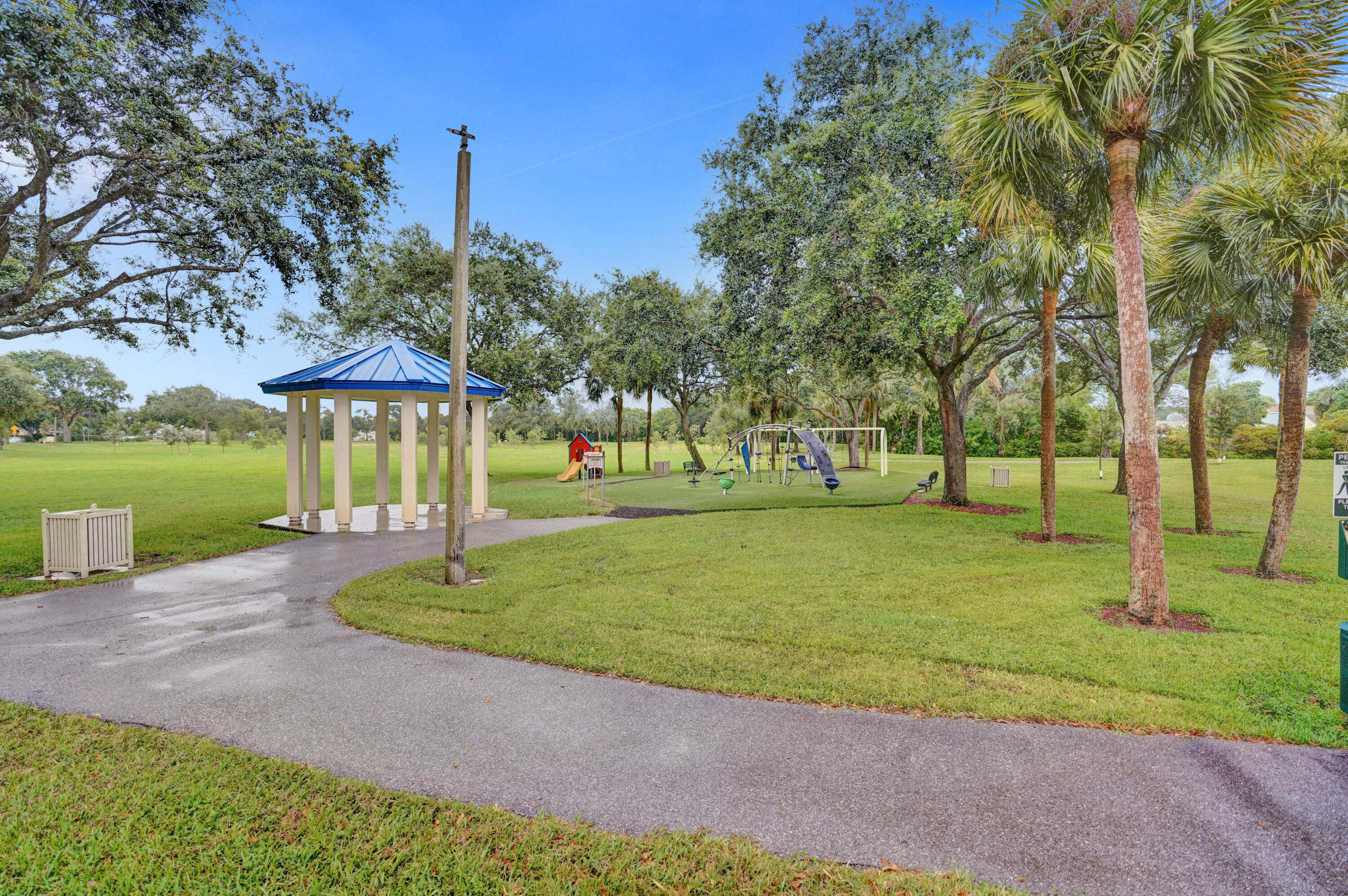 7 Ripley Way Boynton Beach, FL 33426 - Photo 56 of 56 DSC03657