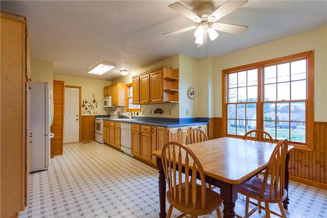 3617 Rutherford Drive Spring Hill, TN 37174 - Photo 2 of 20