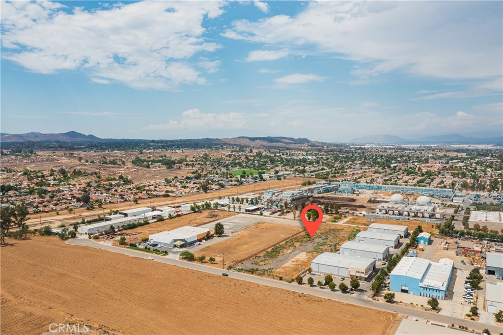 24 Malbert Street Perris, CA 92570 - Photo 13 of 16 an aerial view of residential building and ocean
