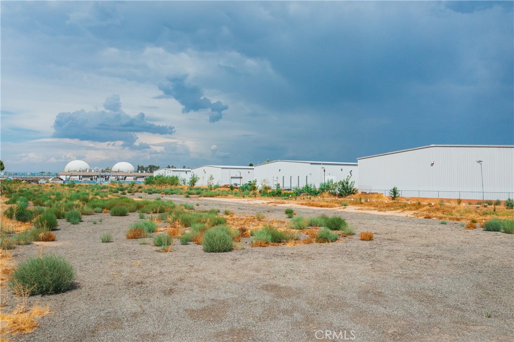 24 Malbert Street Perris, CA 92570 - Photo 9 of 16 an aerial view of a houses with outdoor space