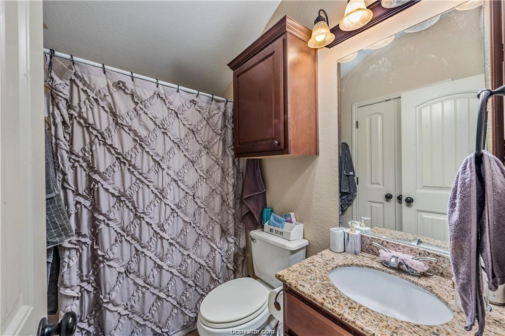 4293 Commando Trail College Station, TX 77845 - Photo 12 of 20