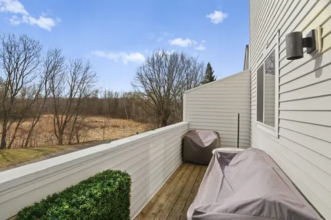 $272,500 | 8982 Sawgrass Glen North, Maple Grove, MN 55311