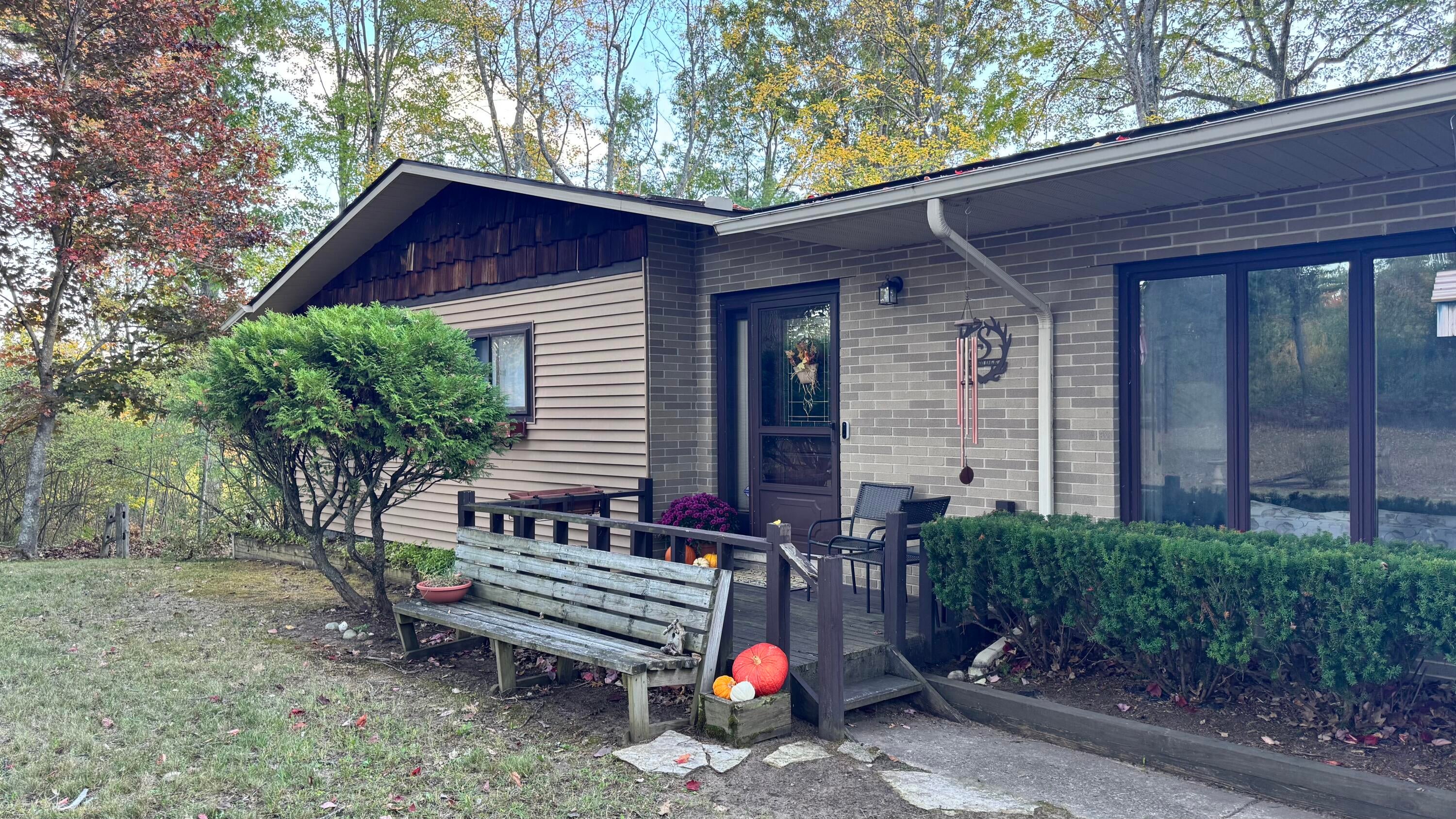 568 North Weaver Road Fairview, MI 48621 - Photo 11 of 91 IMG_4417