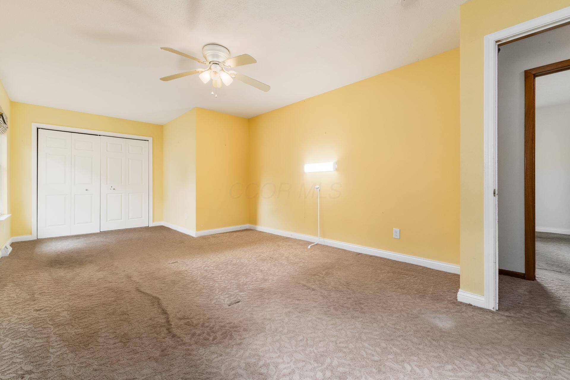 267 Rugby Lane Columbus, OH 43230 - Photo 13 of 17 022_ae_S - 267 Rugby Ln - 063