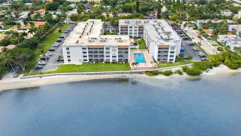 $170,000 | 1516 South Lakeside Drive, Unit 207, Lake Worth Beach, FL 33460