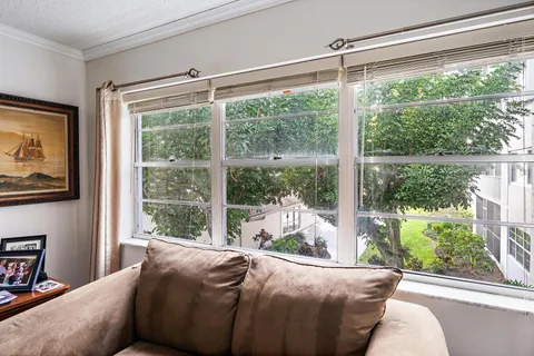 $170,000 | 1516 South Lakeside Drive, Unit 207, Lake Worth Beach, FL 33460