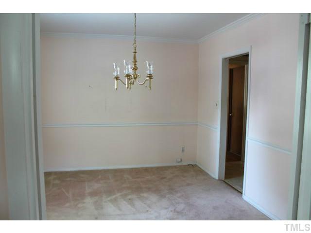 4817 Radcliff Road Raleigh, NC 27609 - Photo 5 of 20