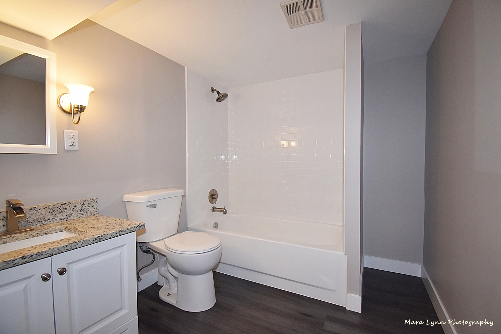1470 South Tyler Road St. Charles, IL 60174 - Photo 22 of 37 a bathroom with a granite countertop sink toilet and shower
