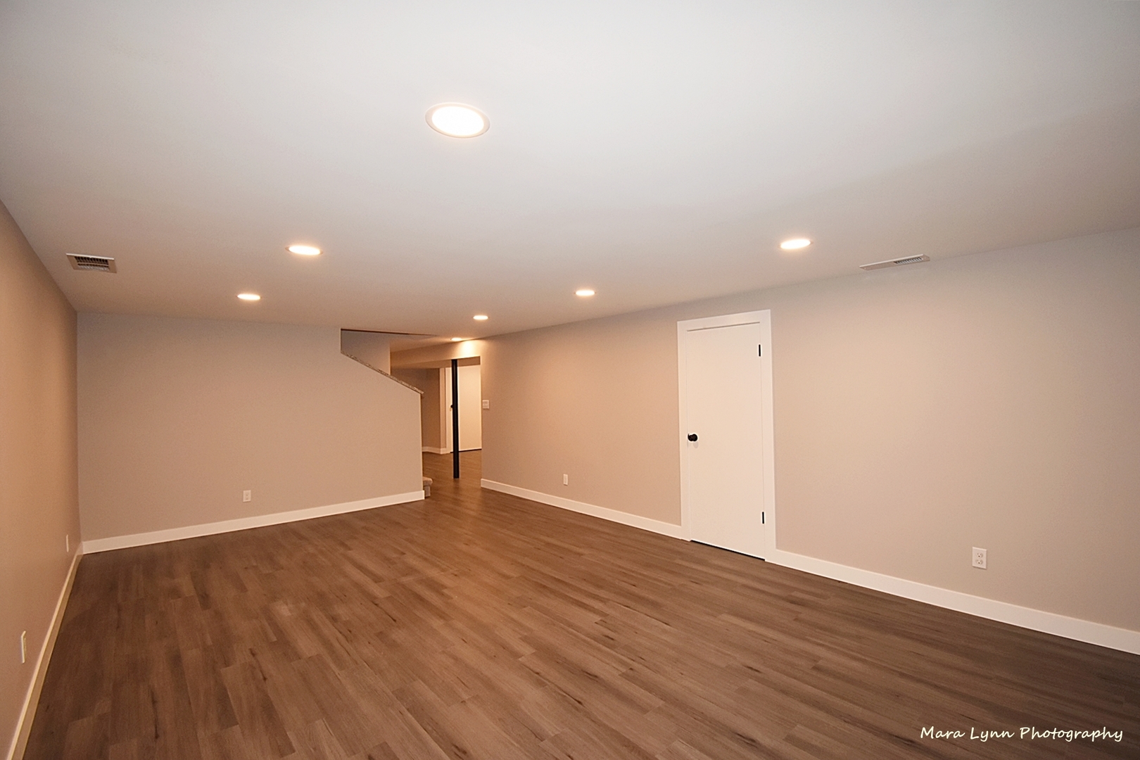 1470 South Tyler Road St. Charles, IL 60174 - Photo 24 of 37 a view of an empty room with wooden floor
