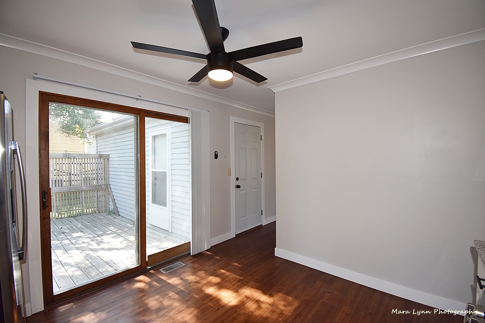 1470 South Tyler Road St. Charles, IL 60174 - Photo 10 of 37 a view of entryway with wooden floor