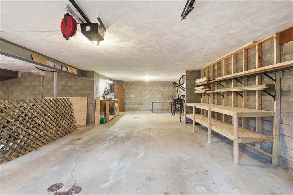 9531 Orchard Road Pittsburgh, PA 15237 - Photo 35 of 46 Gallery Image 35