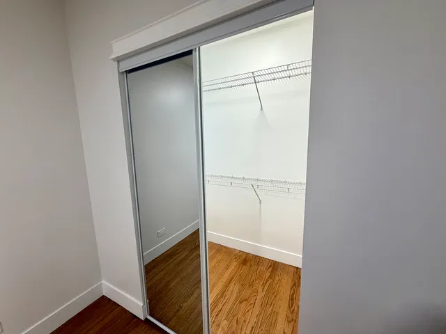 $1,700 | 4351 South Maplewood Avenue, Unit 1, Chicago, IL 60632