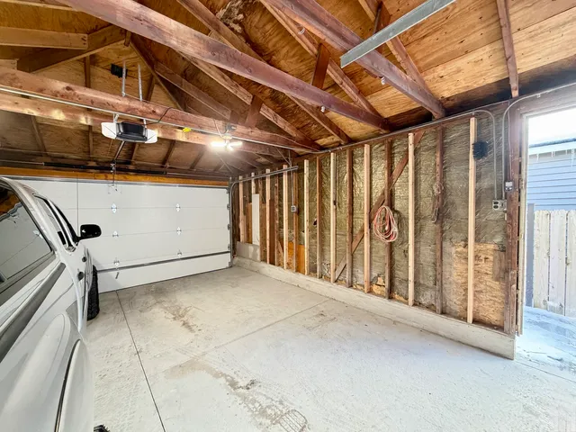 $1,700 | 4351 South Maplewood Avenue, Unit 1, Chicago, IL 60632