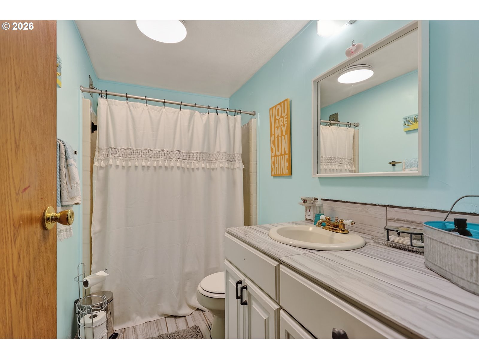 142 Spring Lane South Stevenson, WA 98648 - Photo 17 of 29 a bathroom with a sink toilet and shower