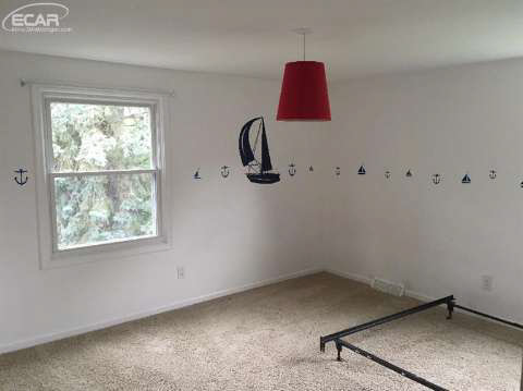5551 Territorial Road Grand Blanc, MI 48439 - Photo 10 of 23 20443702-9.JPG