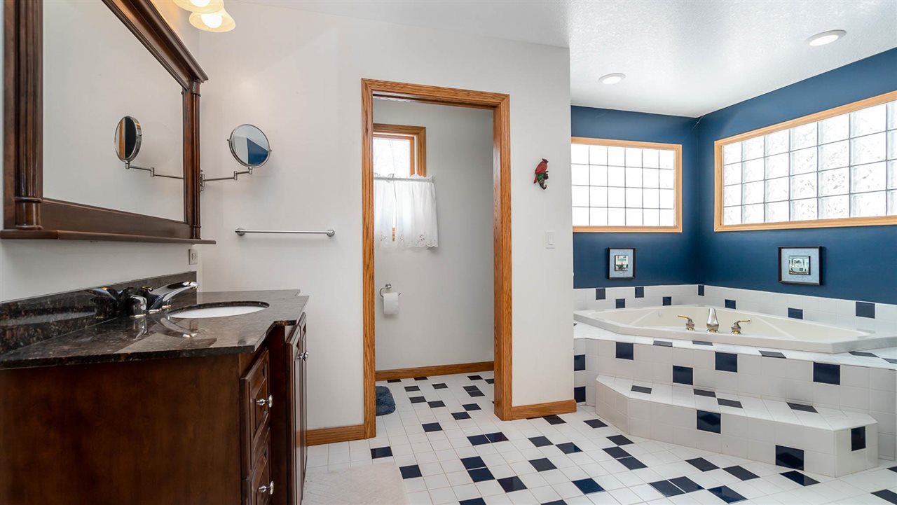 1555 South 8 Mile Road Breckenridge, MI 48615 - Photo 12 of 35