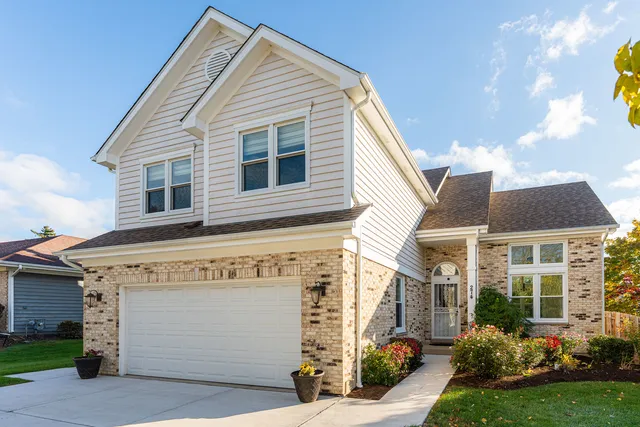 $565,000 | 274 Biscayne Street, Bloomingdale, IL 60108