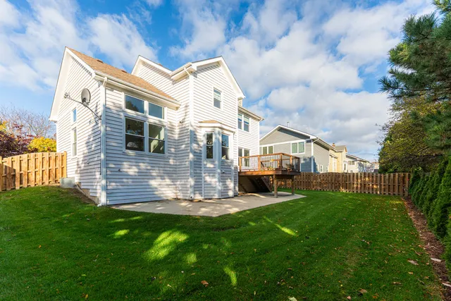 $565,000 | 274 Biscayne Street, Bloomingdale, IL 60108