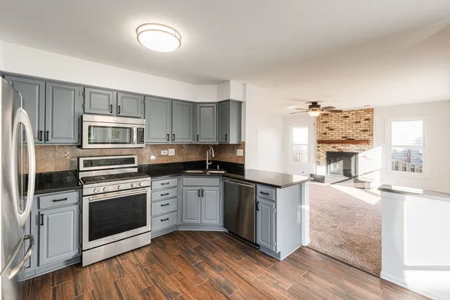 $565,000 | 274 Biscayne Street, Bloomingdale, IL 60108