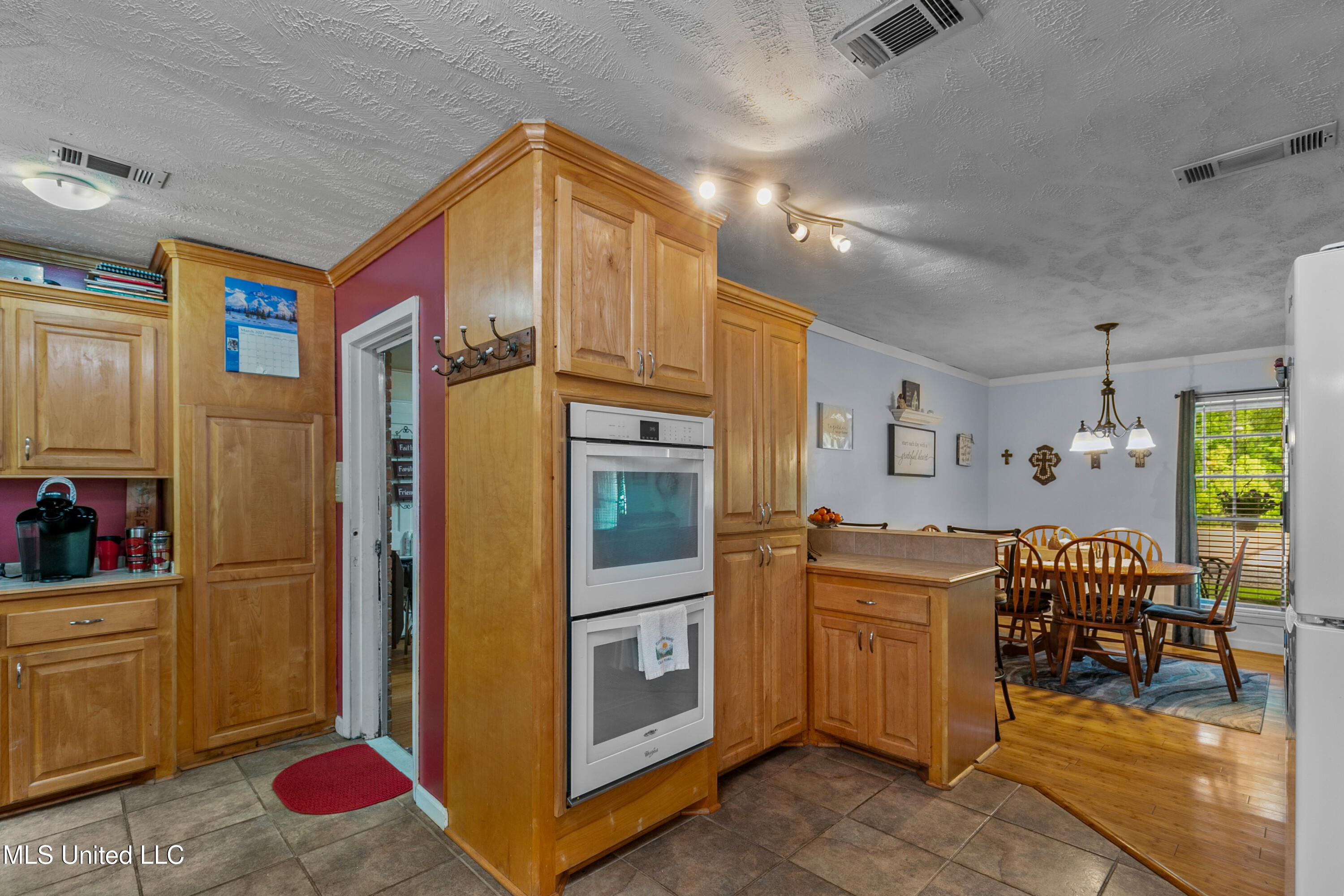 1118 Gunter Road Florence, MS 39073 - Photo 11 of 33 1118 Gunter-23