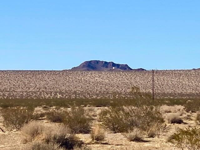 64876 Sun Mesa Road Joshua Tree, CA 92252 - Photo 4 of 22 64876 Sun Mesa b