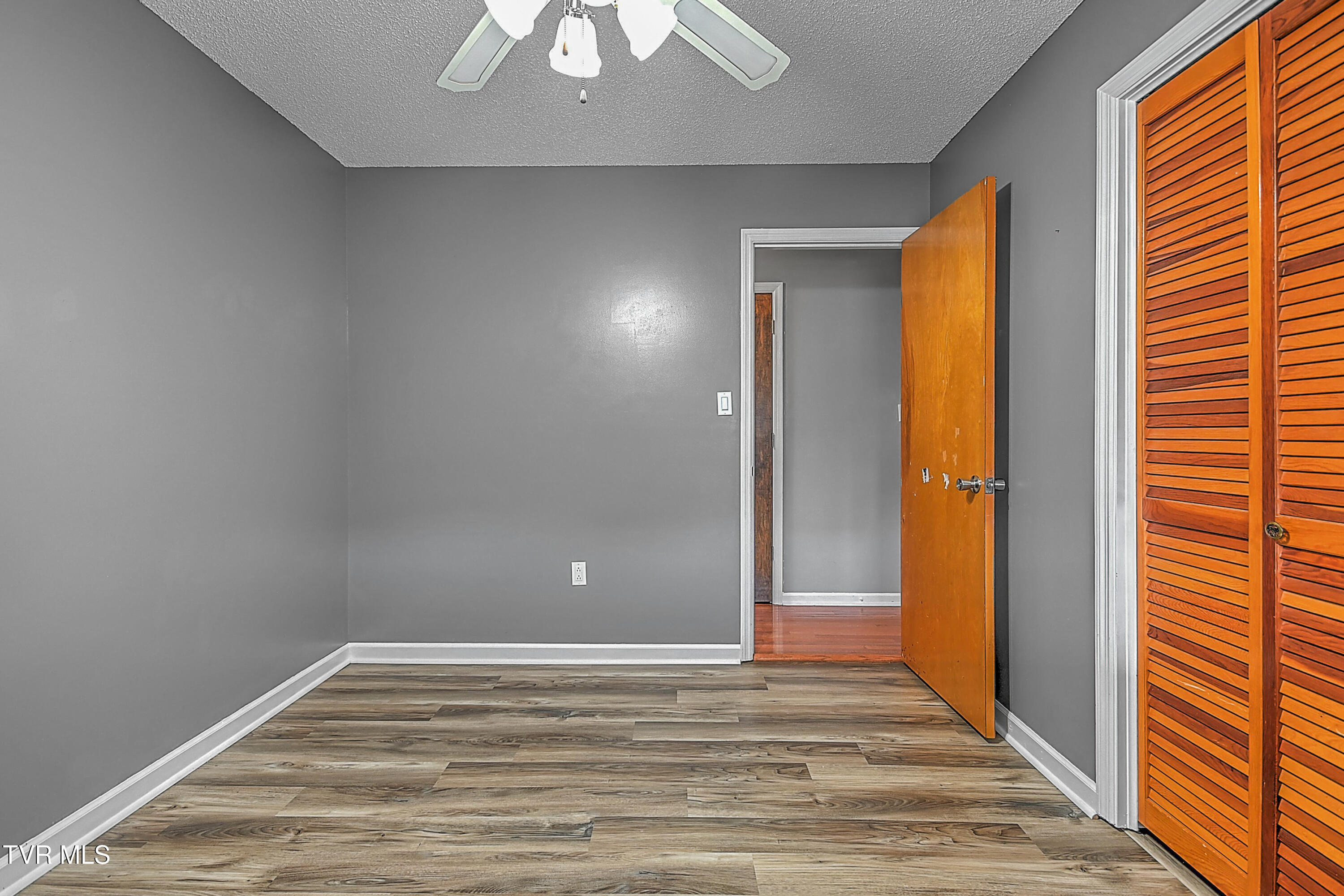 189 Raintree Circle Bristol, VA 24201 - Photo 22 of 43 189 Raintree DOM-21