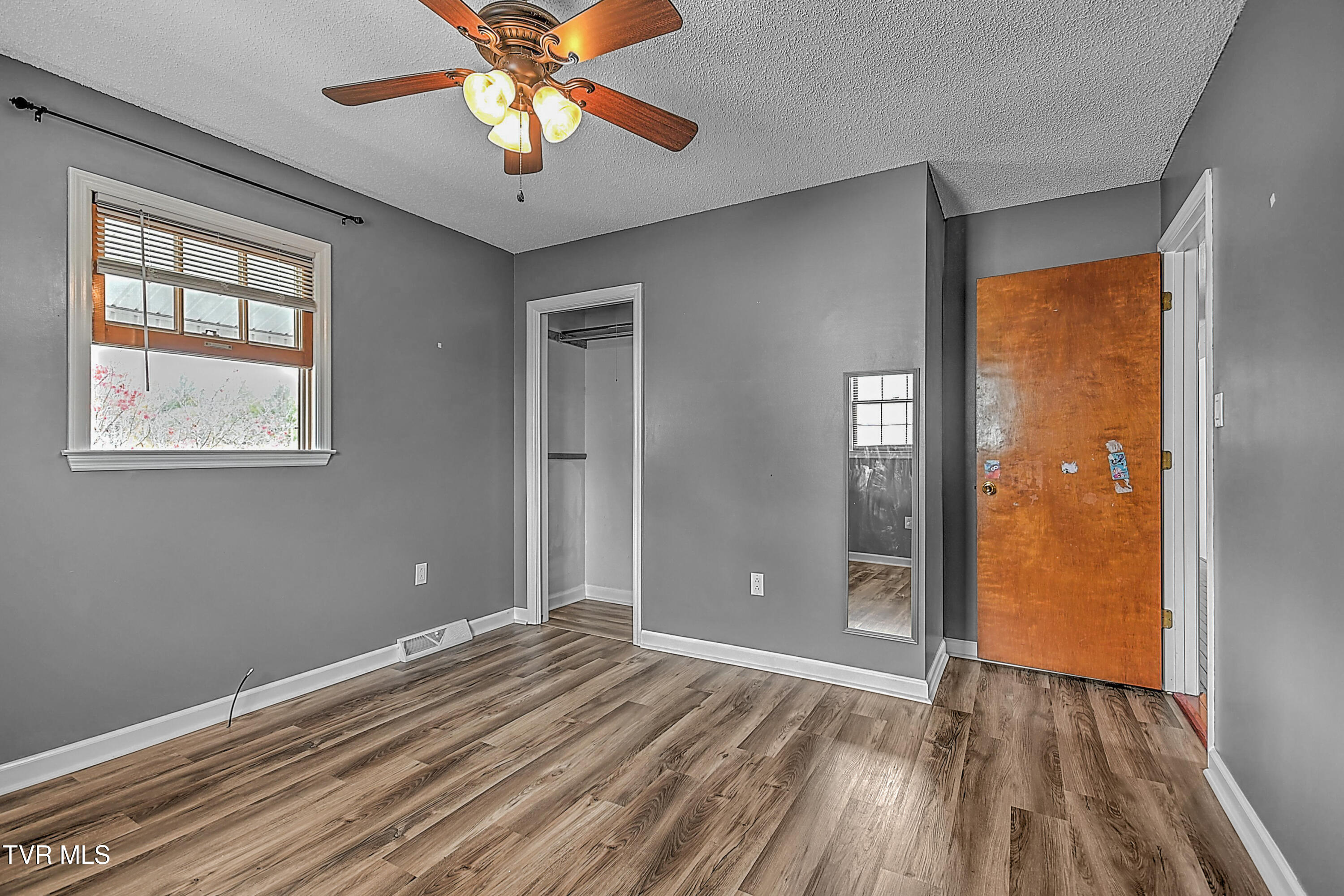 189 Raintree Circle Bristol, VA 24201 - Photo 25 of 43 189 Raintree DOM-24