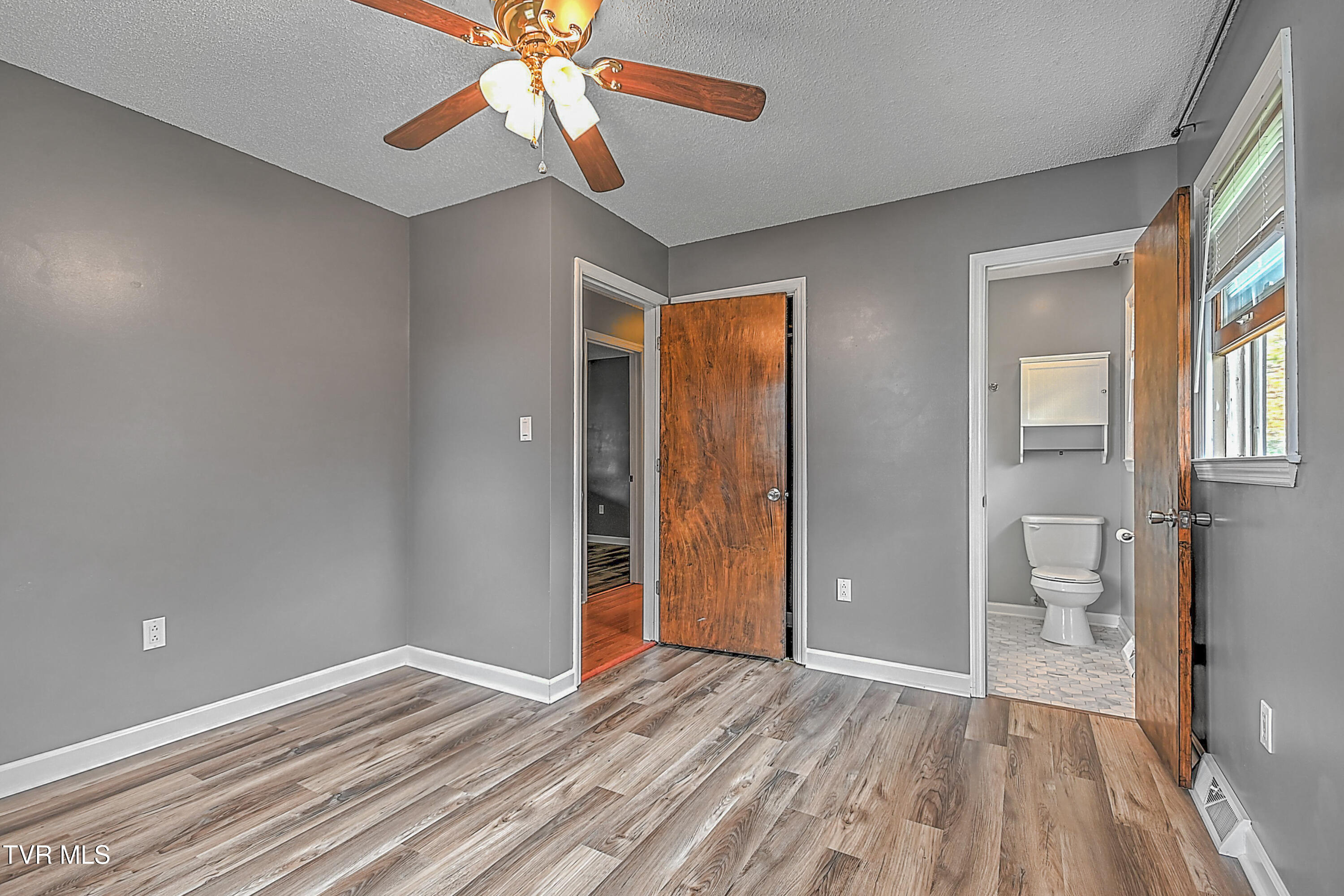 189 Raintree Circle Bristol, VA 24201 - Photo 29 of 43 189 Raintree DOM-28