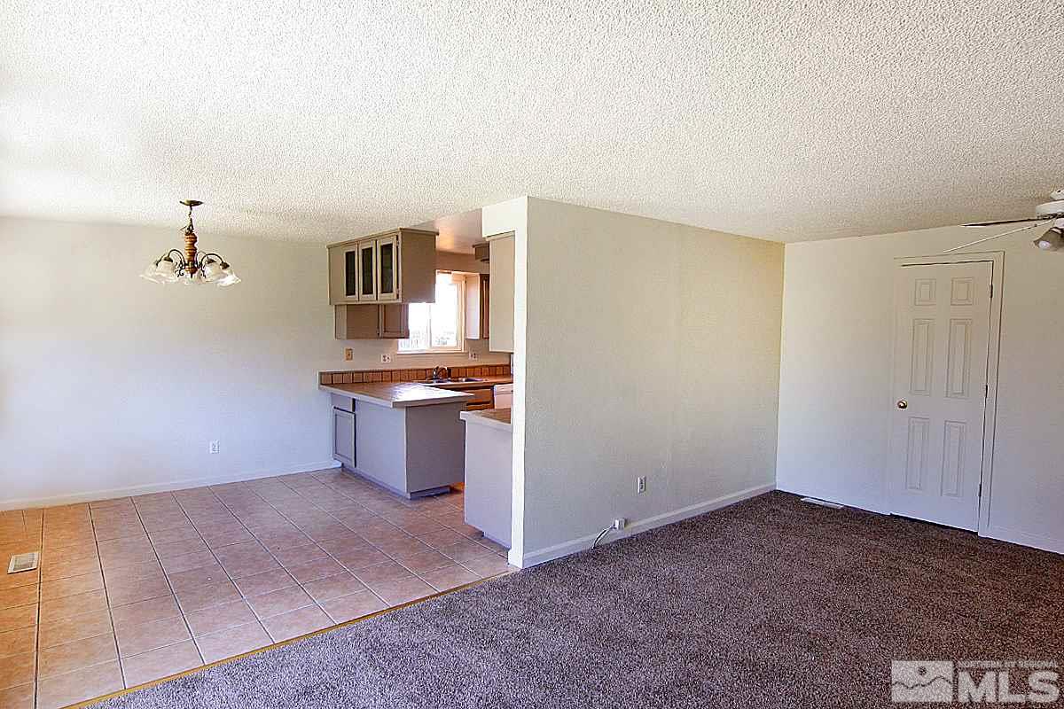 14015 Perlite Drive Reno, NV 89521 - Photo 3 of 25 Photo 3